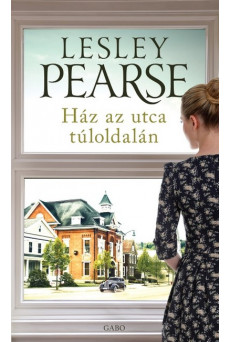 Ház az utca túloldalán